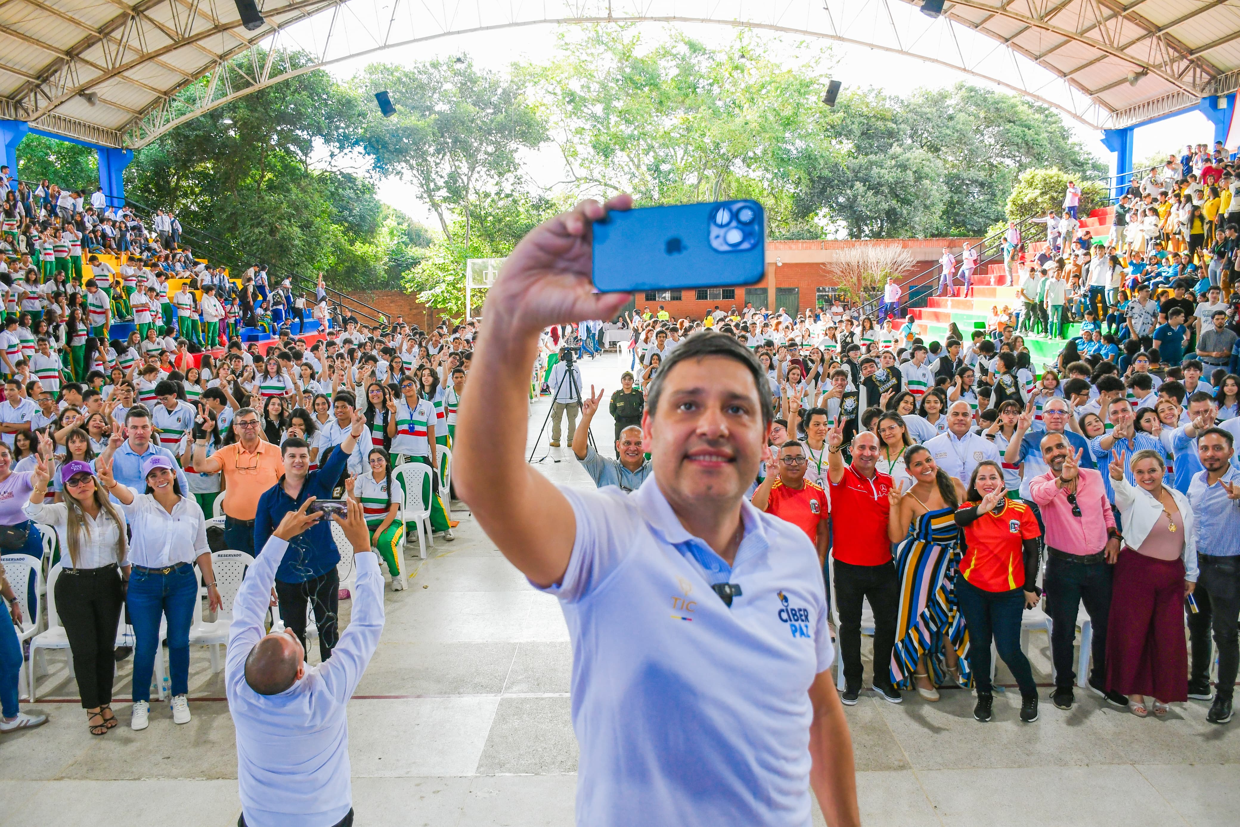 Bucaramanga se conectó con la ciberseguridad y la inclusión digital